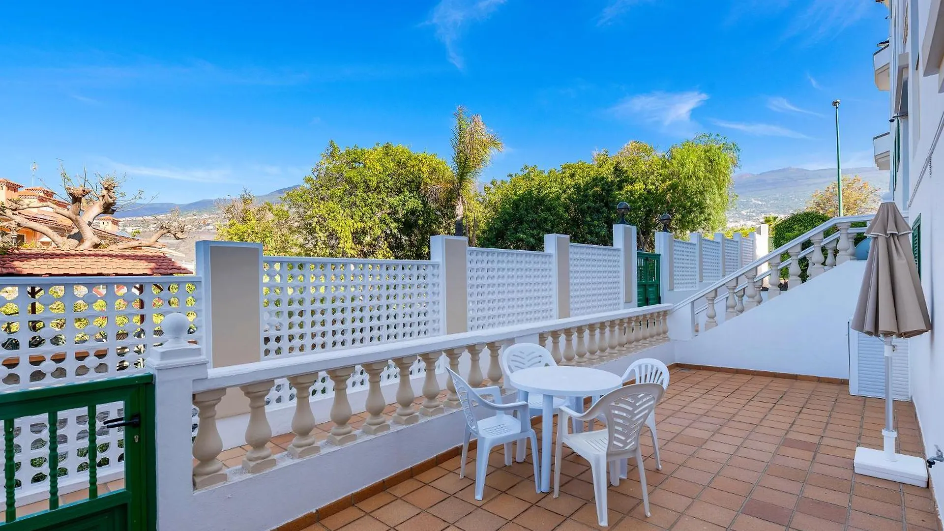 Hotel Club Tarahal Puerto de la Cruz  Puerto de la Cruz (Tenerife)