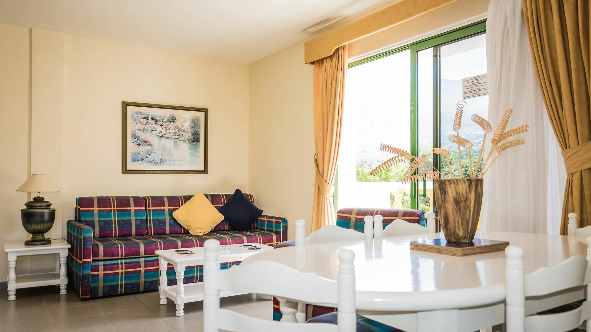 Hotel Club Tarahal Puerto de la Cruz  2*, Puerto de la Cruz (Tenerife)